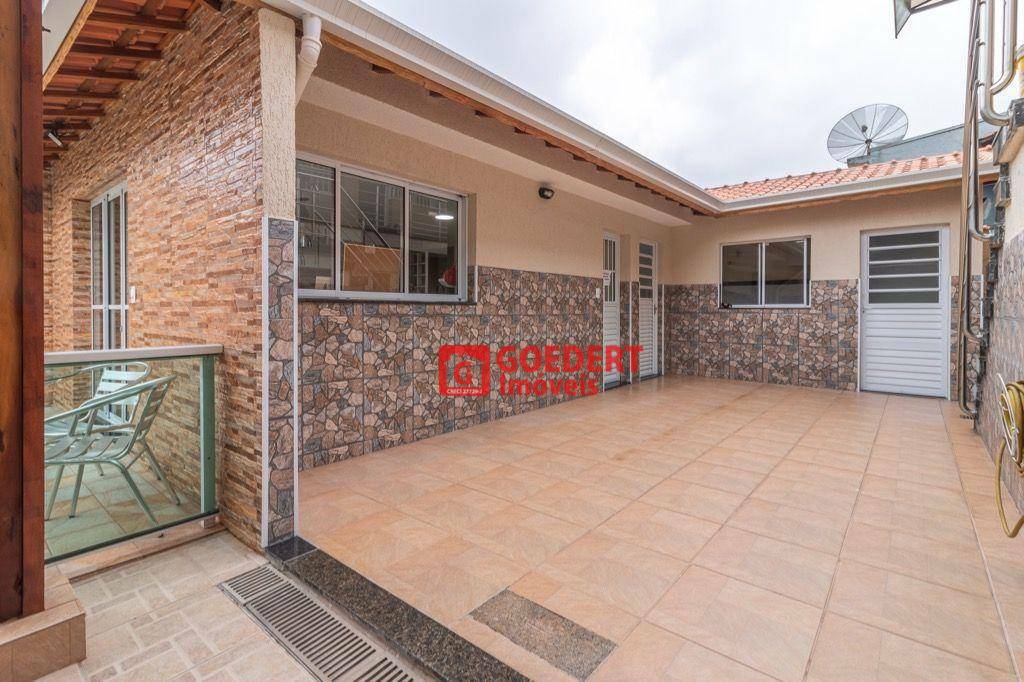 Casa à venda com 4 quartos, 300m² - Foto 28