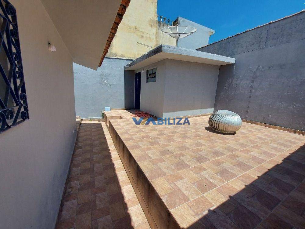 Sobrado à venda com 3 quartos, 147m² - Foto 14