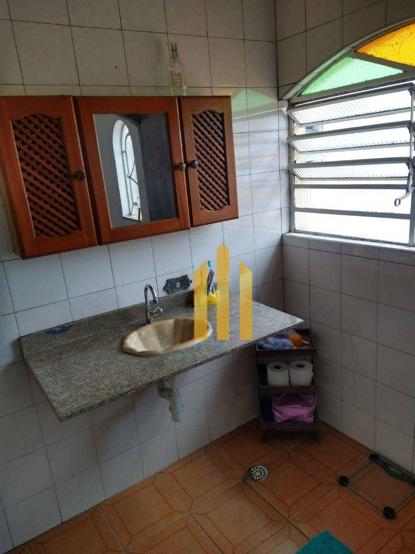 Casa à venda com 3 quartos, 170m² - Foto 17