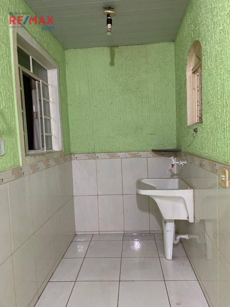 Casa à venda com 2 quartos, 100M2 - Foto 9