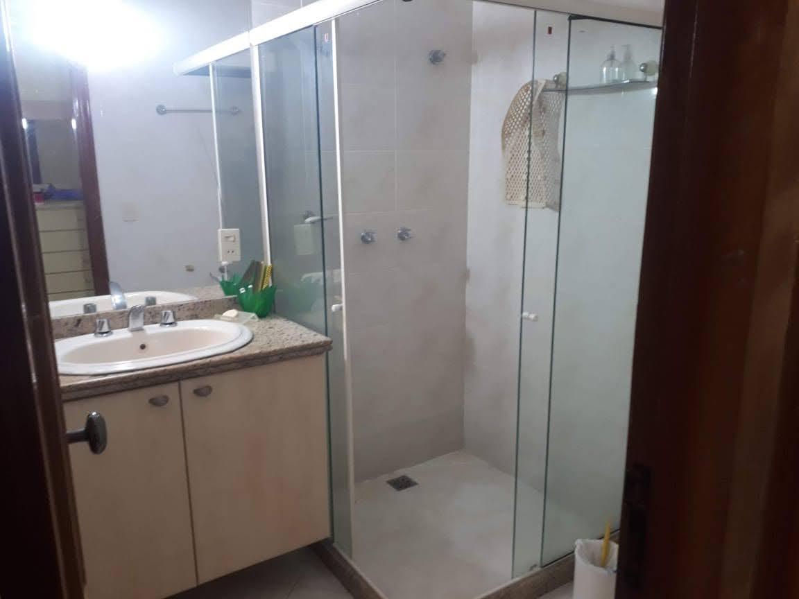 Apartamento à venda com 3 quartos, 190m² - Foto 15