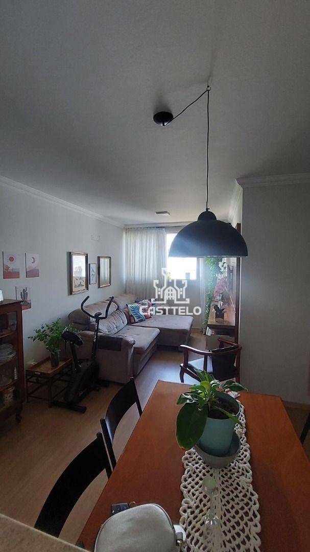 Apartamento à venda com 3 quartos, 65m² - Foto 1