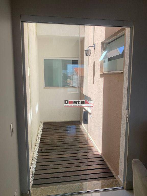 Sobrado à venda com 3 quartos, 194m² - Foto 13