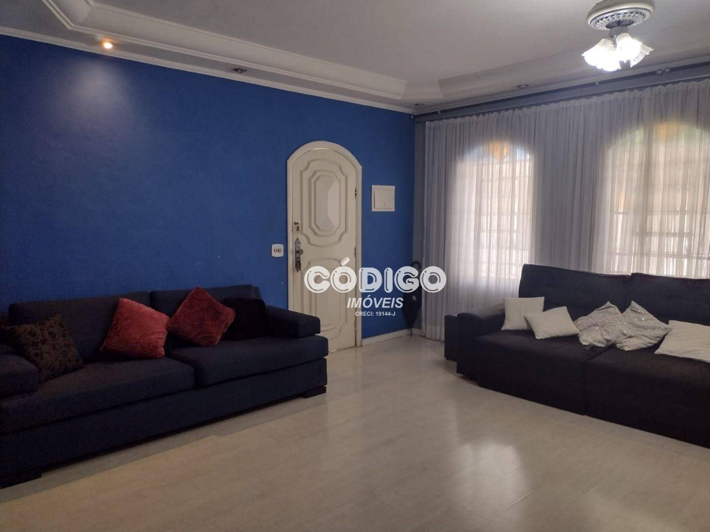 Sobrado à venda com 3 quartos, 171m² - Foto 1