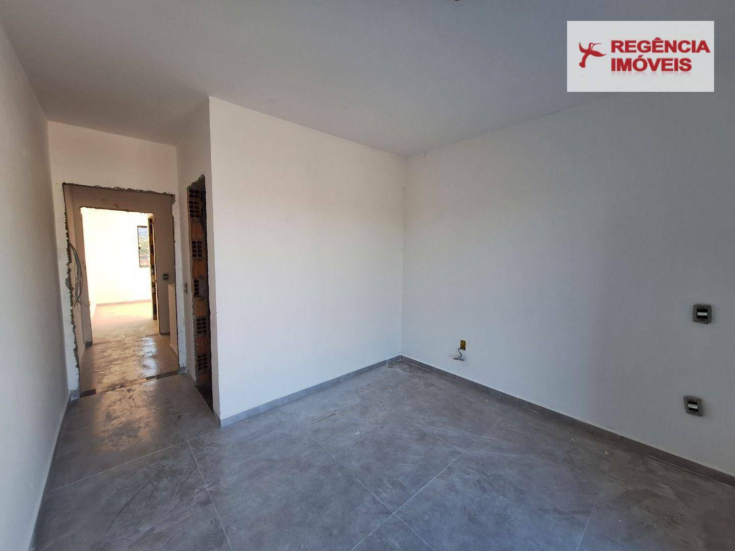 Casa à venda com 2 quartos, 80m² - Foto 6