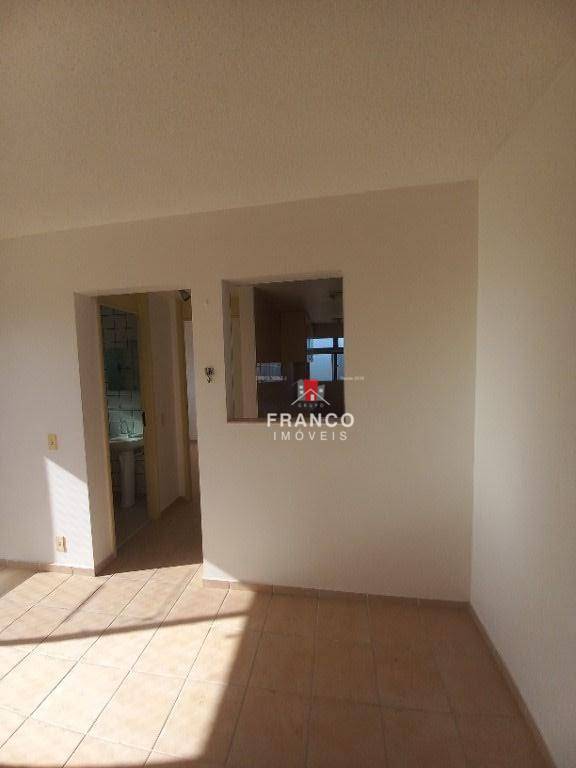 Apartamento à venda com 2 quartos, 62m² - Foto 10