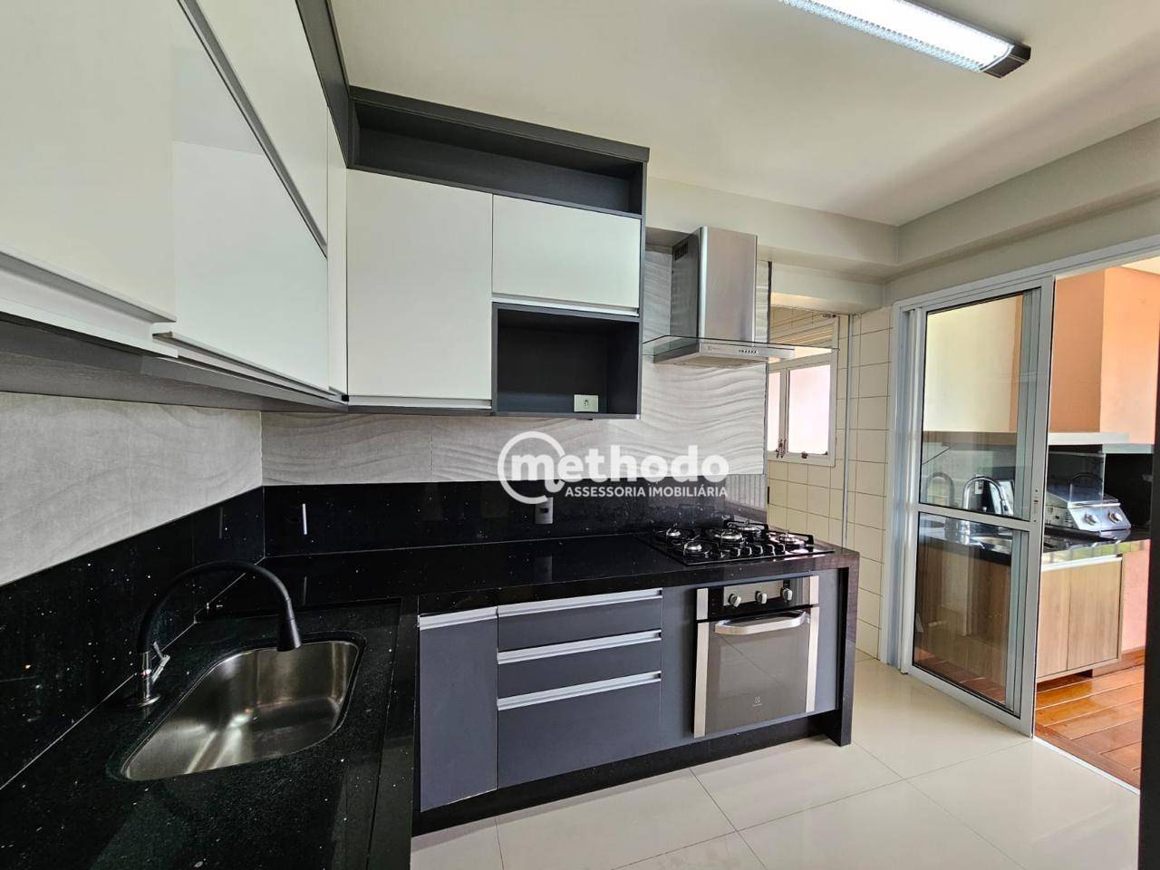 Apartamento para alugar com 3 quartos, 109m² - Foto 16