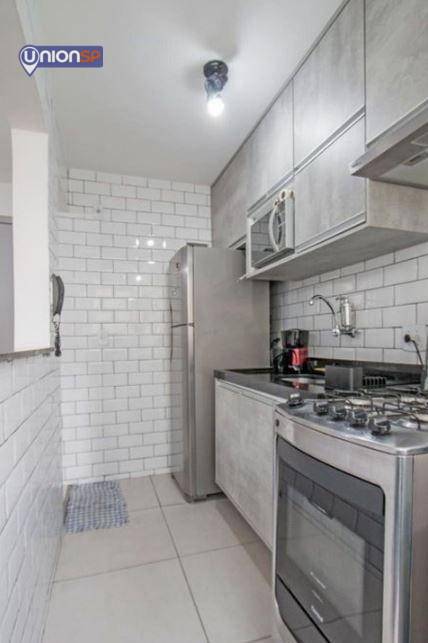 Apartamento à venda com 2 quartos, 55m² - Foto 11