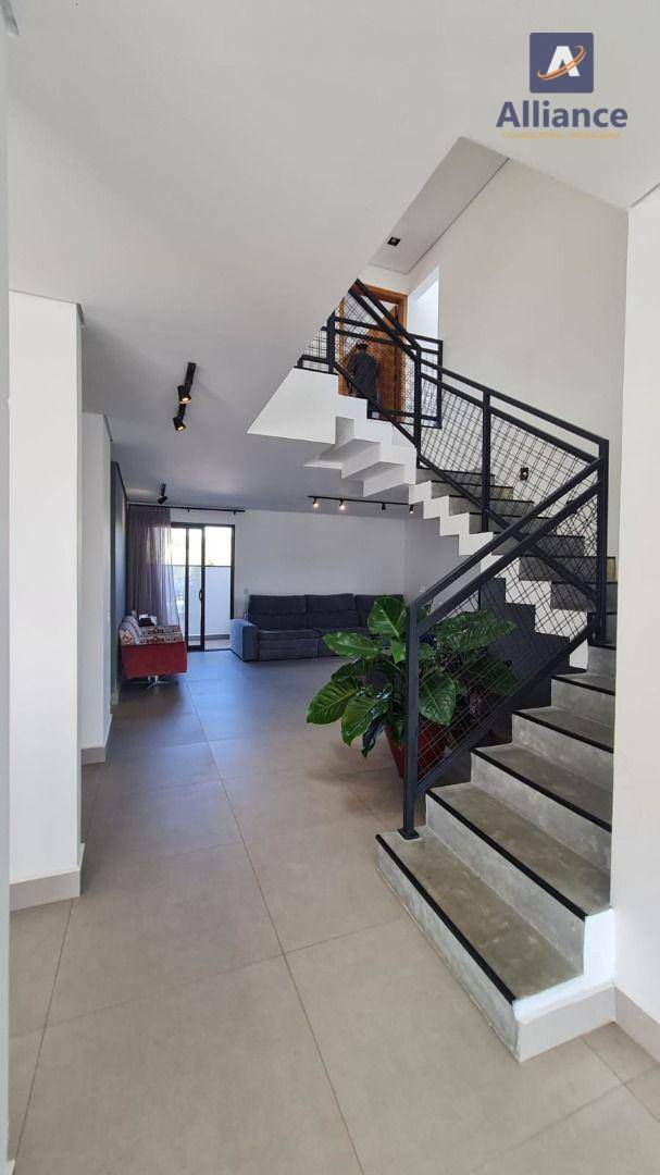 Casa de Condomínio à venda com 3 quartos, 380m² - Foto 17