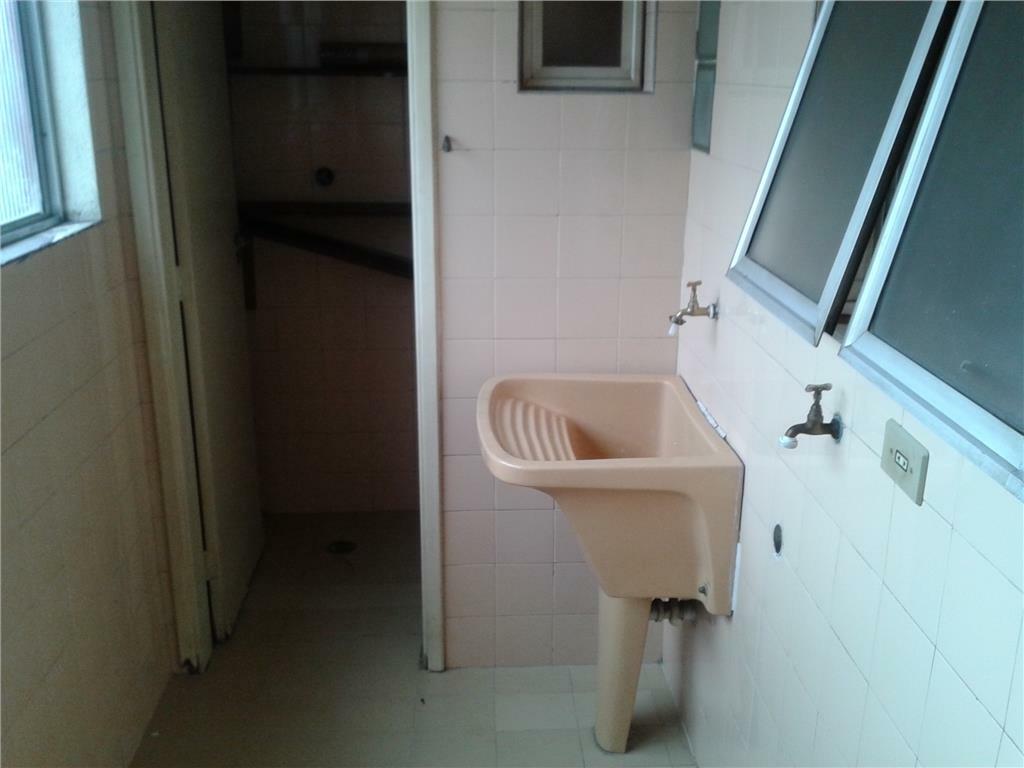 Apartamento para alugar com 2 quartos, 70m² - Foto 6