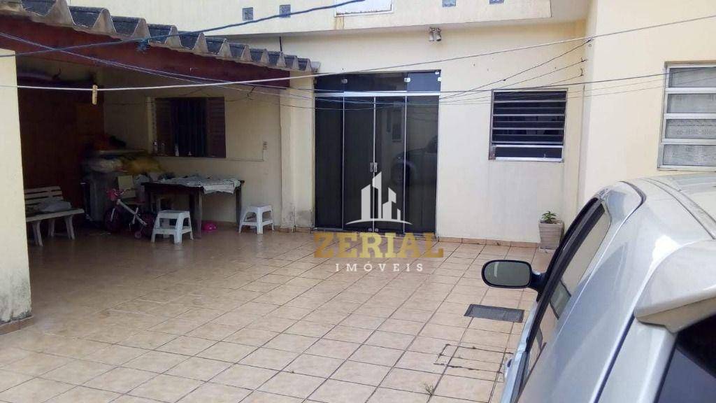 Casa à venda com 2 quartos, 140m² - Foto 2