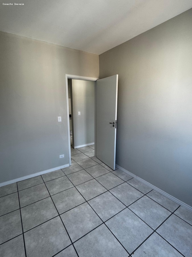 Apartamento à venda com 2 quartos, 40m² - Foto 15