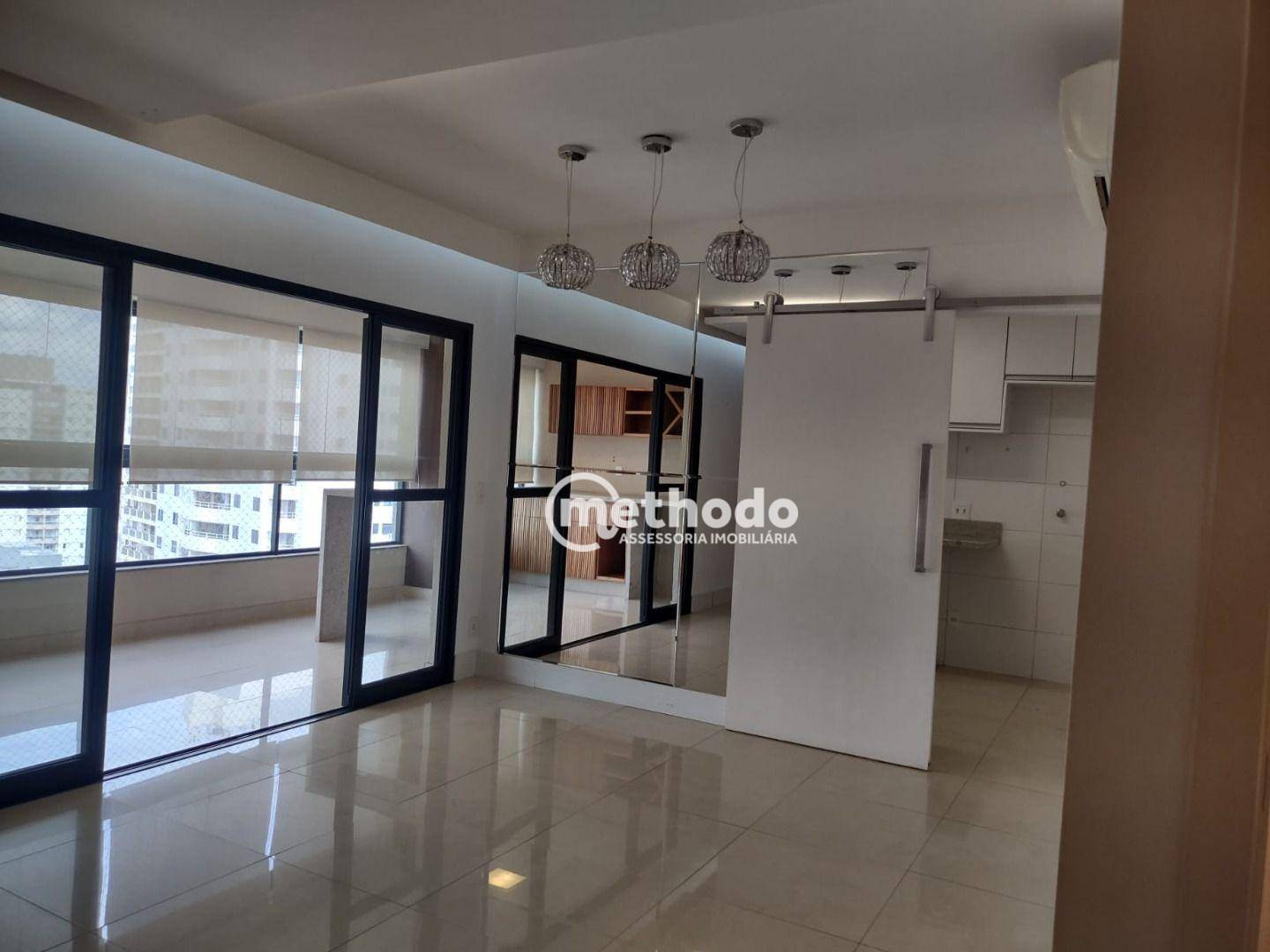 Apartamento para alugar com 3 quartos, 117m² - Foto 3