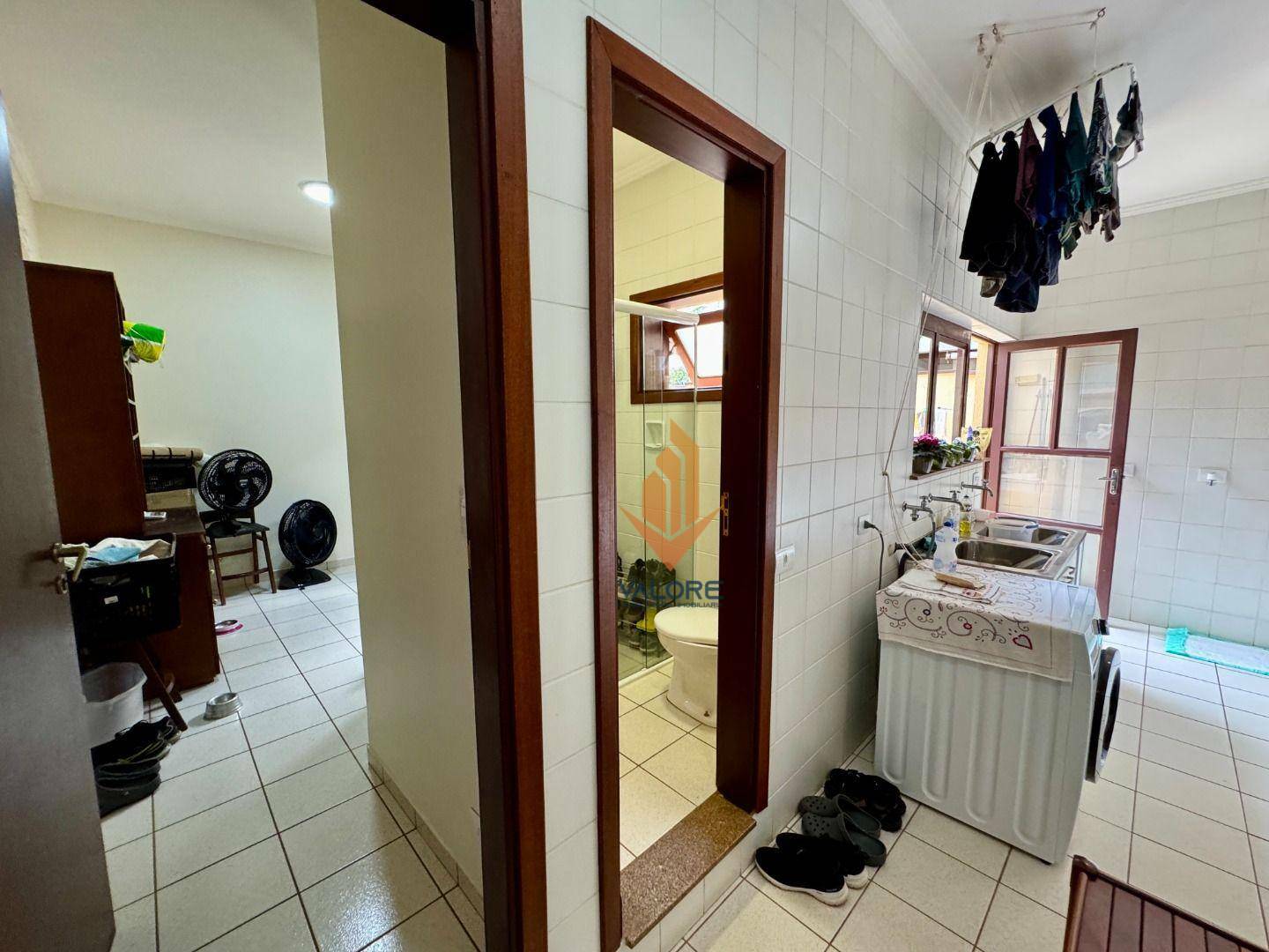 Casa de Condomínio à venda com 4 quartos, 369m² - Foto 49