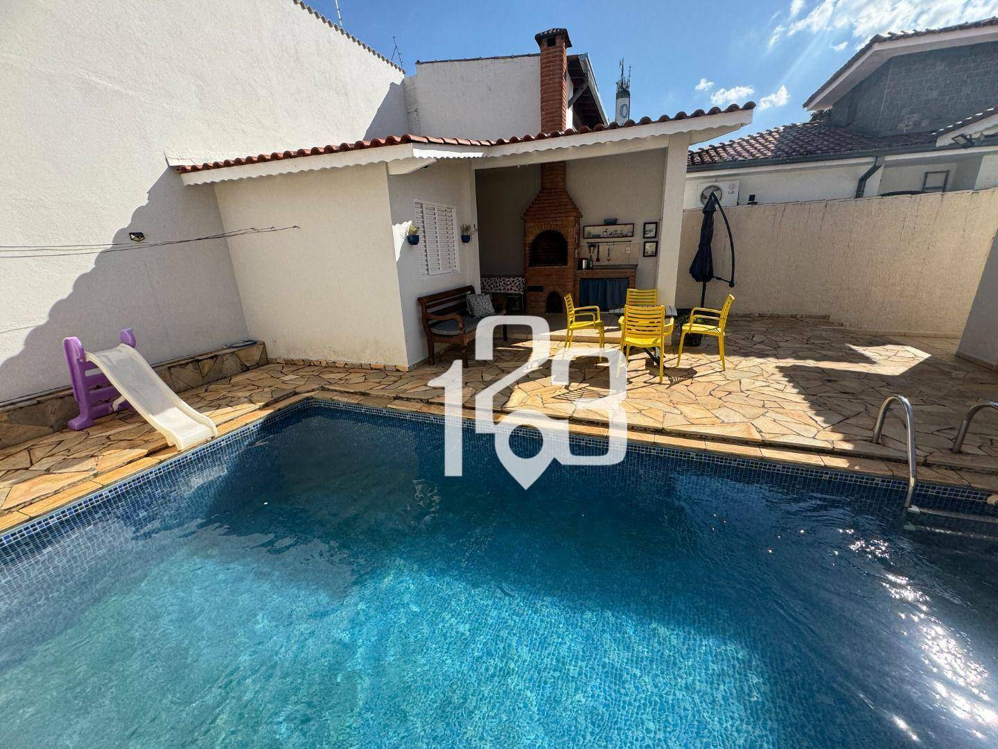 Casa à venda com 3 quartos, 209m² - Foto 21