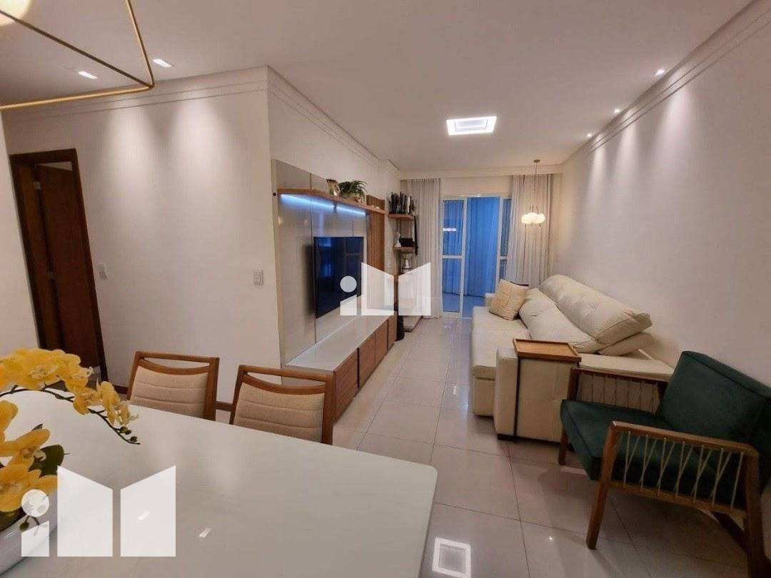 Apartamento à venda com 2 quartos, 80m² - Foto 1