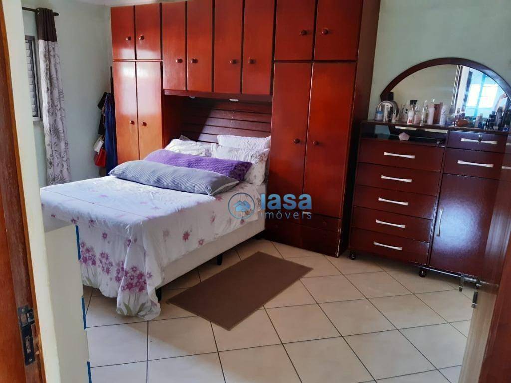 Sobrado à venda com 4 quartos, 300m² - Foto 15