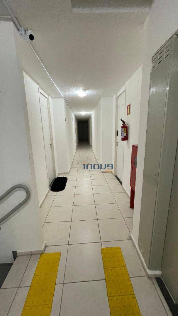 Apartamento à venda com 2 quartos, 41m² - Foto 13