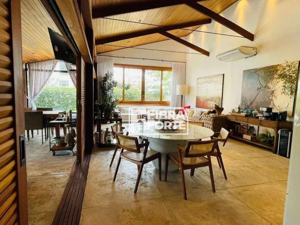 Casa à venda com 3 quartos, 388m² - Foto 19