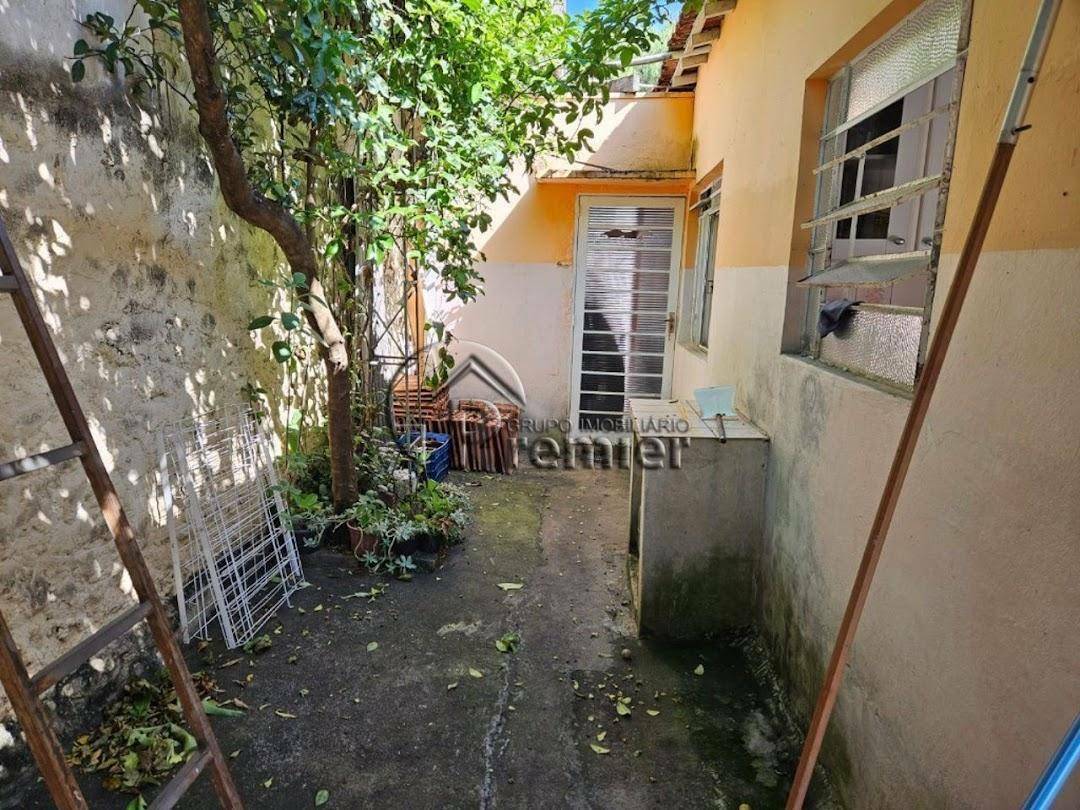 Casa à venda com 3 quartos, 151m² - Foto 8