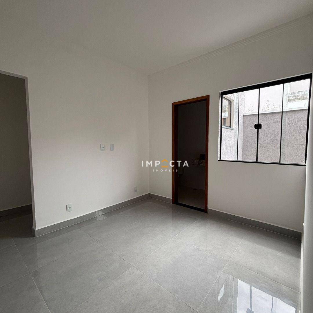 Casa à venda com 3 quartos, 86m² - Foto 3