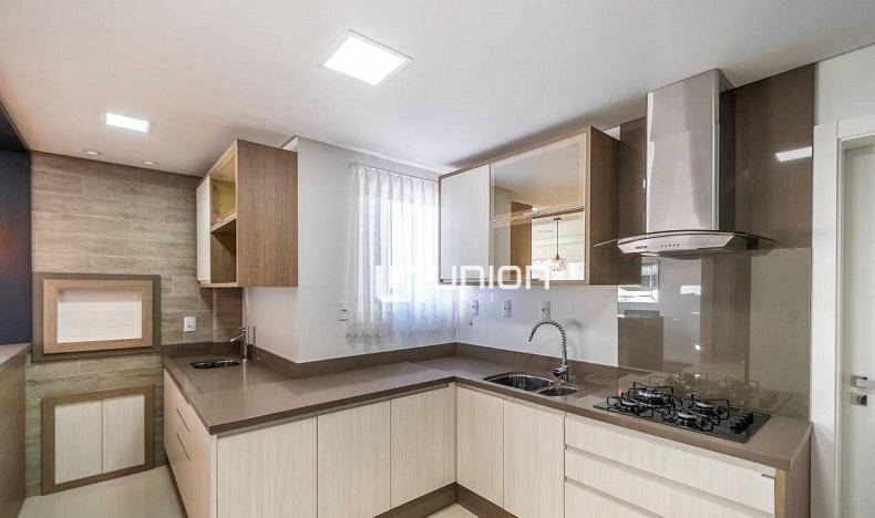 Apartamento à venda com 4 quartos, 143m² - Foto 22