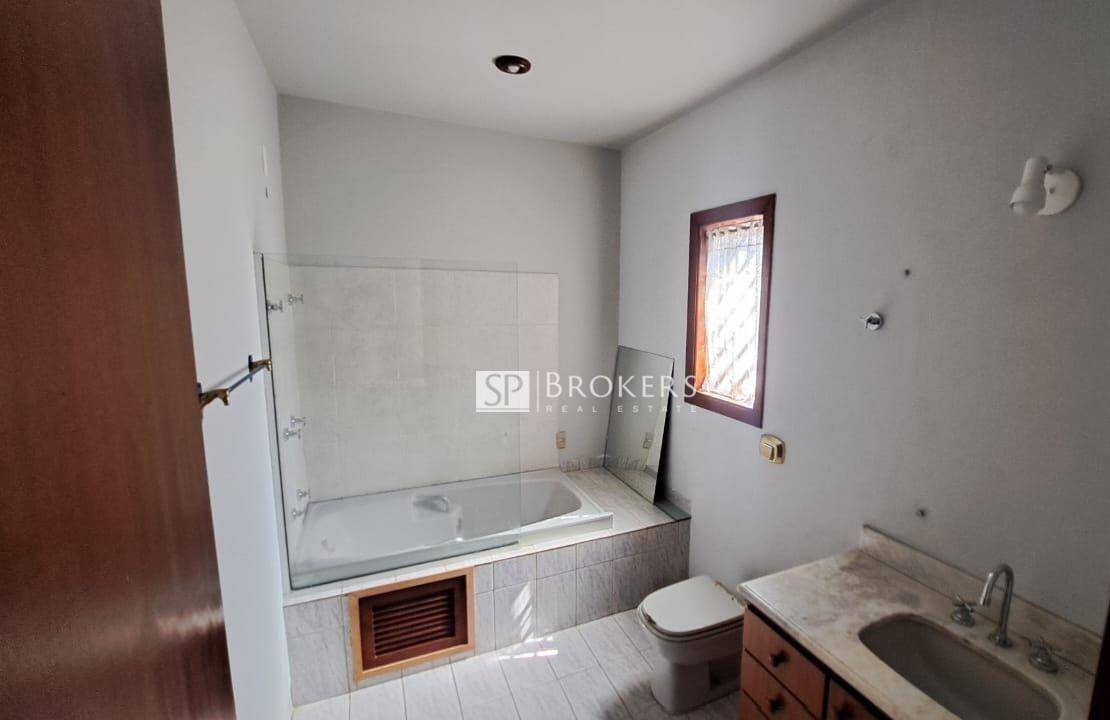 Casa para alugar com 3 quartos, 280m² - Foto 17