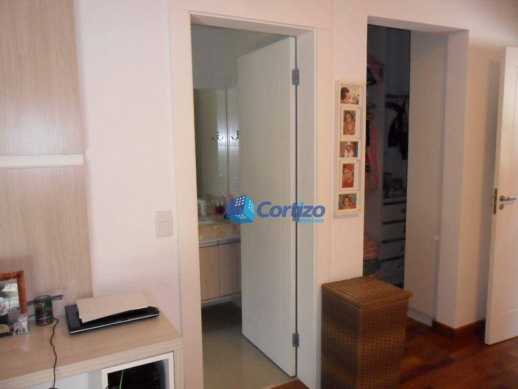 Casa de Condomínio à venda com 3 quartos, 492m² - Foto 23