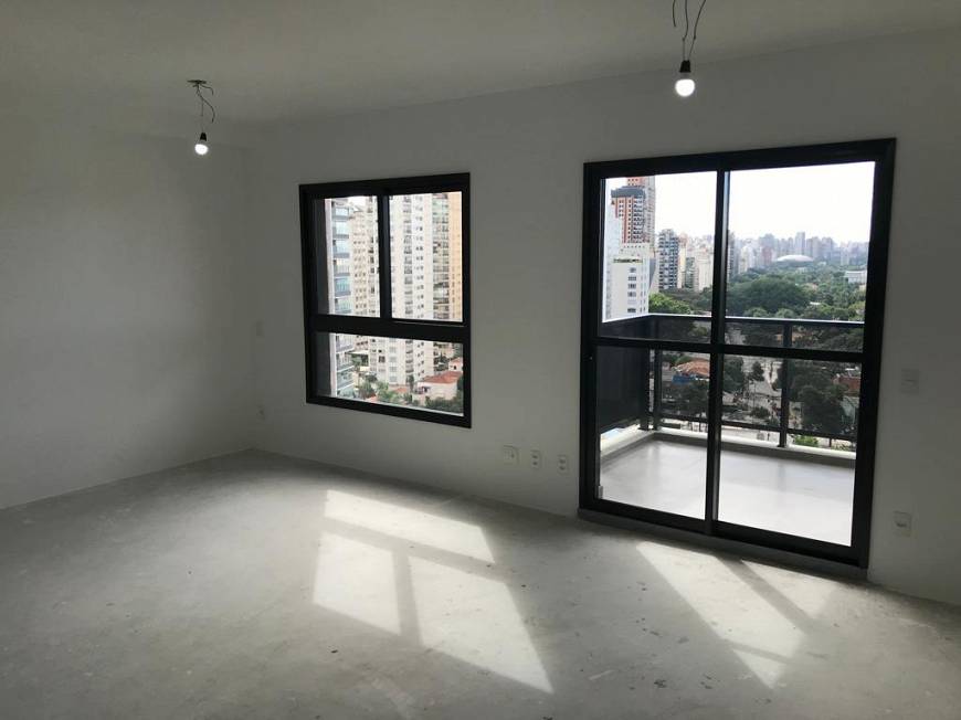 Apartamento à venda com 1 quarto, 44m² - Foto 1