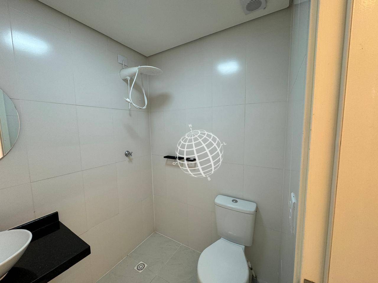 Apartamento à venda com 3 quartos, 183m² - Foto 13