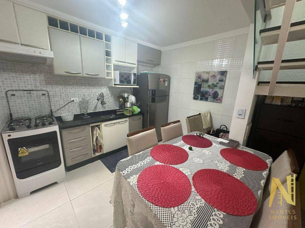 Casa de Condomínio à venda com 3 quartos, 57m² - Foto 11