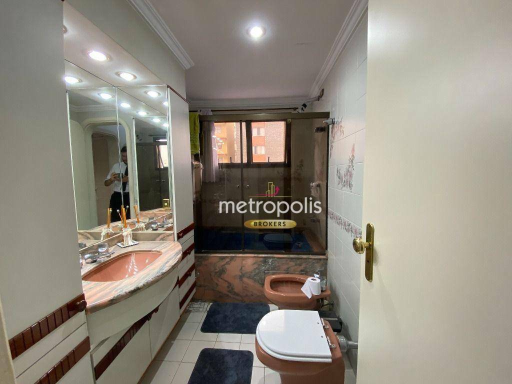 Apartamento à venda com 4 quartos, 224m² - Foto 58