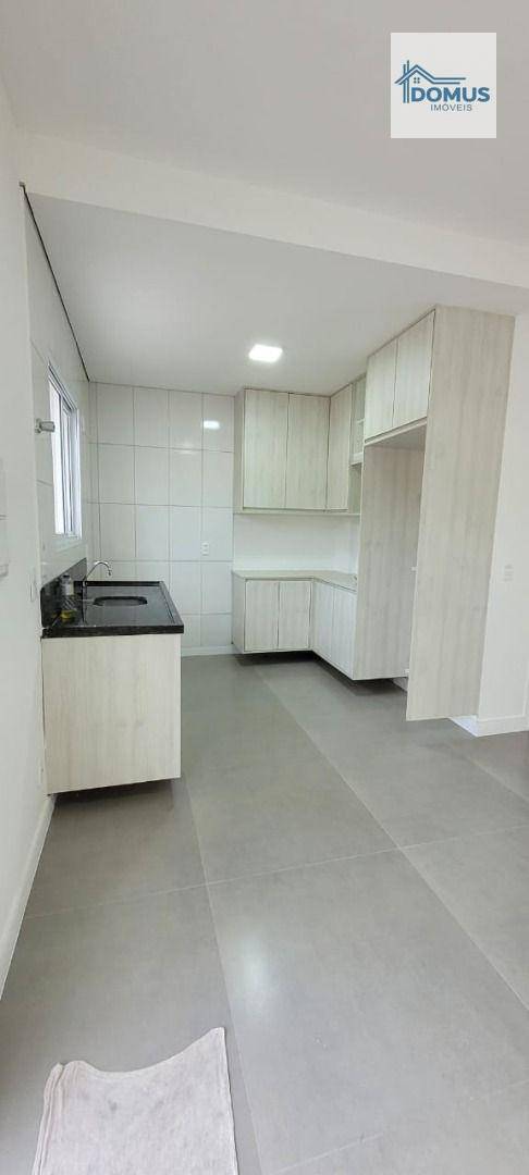 Casa de Condomínio para alugar com 3 quartos, 90m² - Foto 22