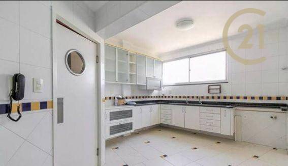 Apartamento à venda com 4 quartos, 240m² - Foto 11