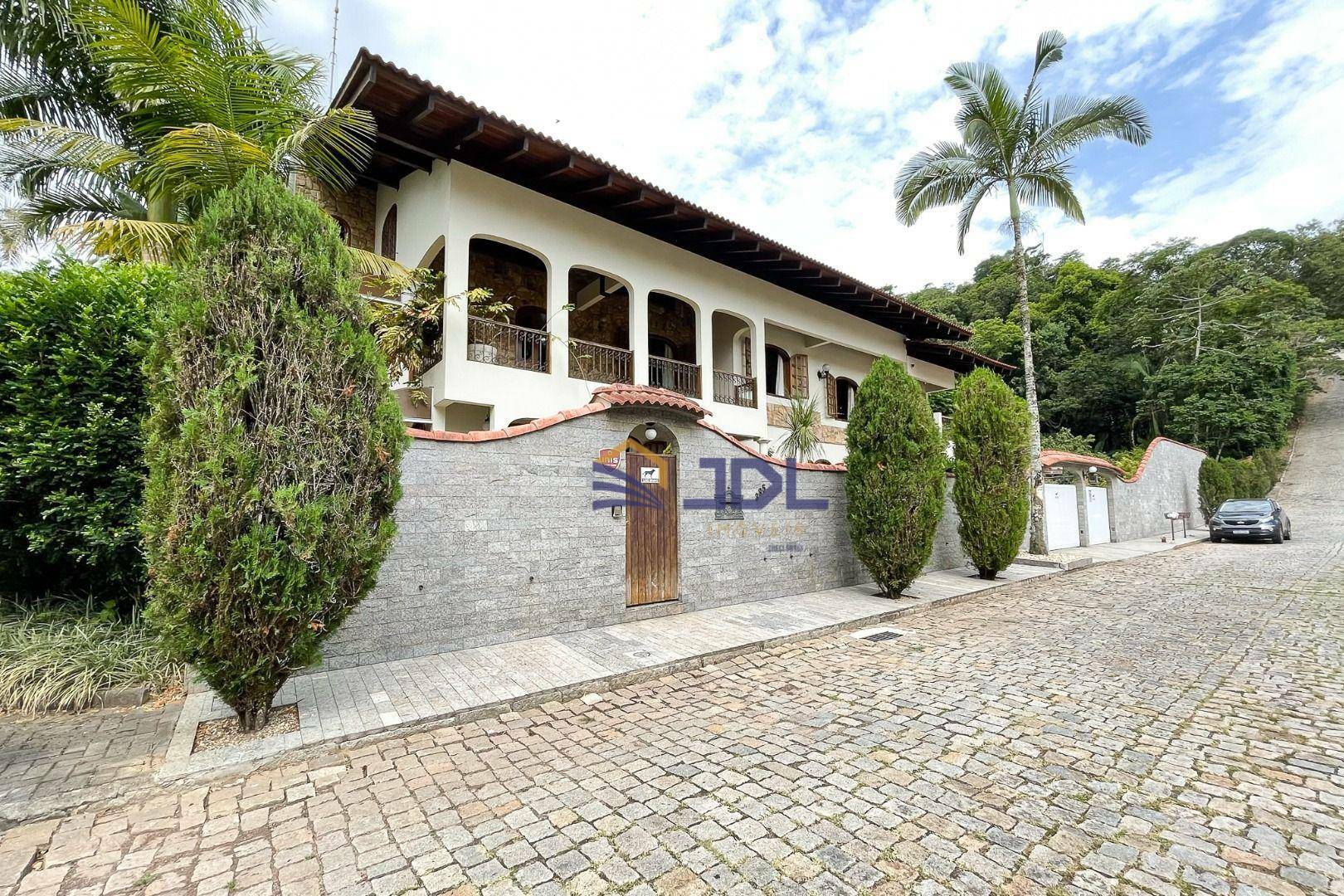 Casa à venda com 3 quartos, 605m² - Foto 27