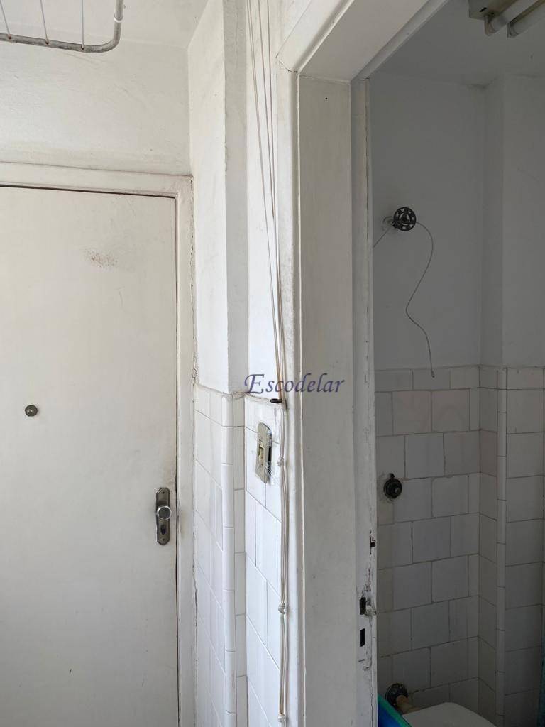 Apartamento à venda com 3 quartos, 123m² - Foto 7