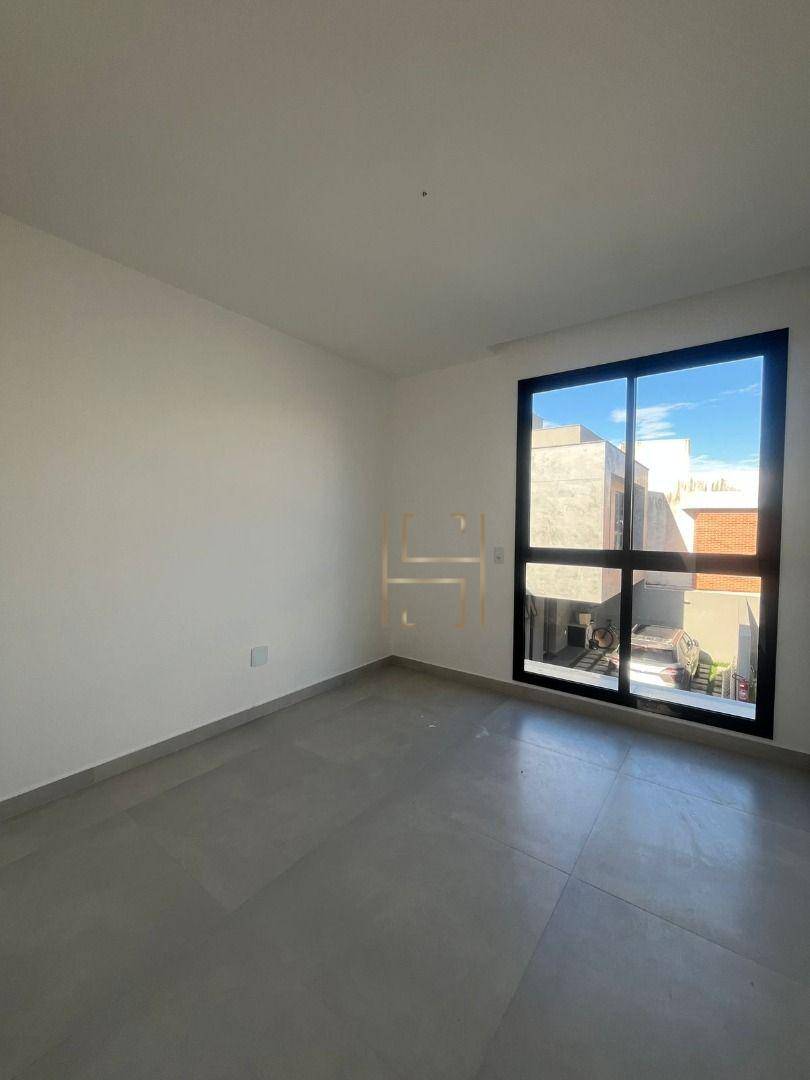 Casa, 4 quartos, 164 m² - Foto 4