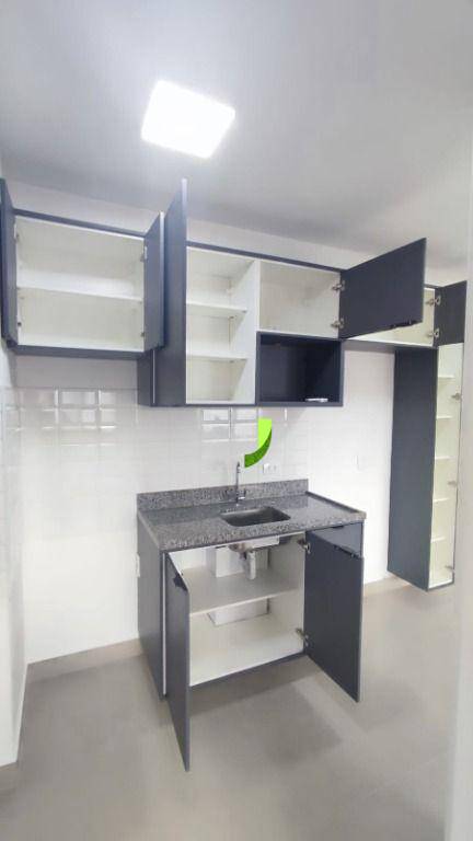 Apartamento para alugar com 2 quartos, 40m² - Foto 7