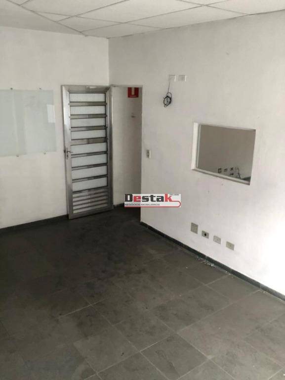 Sobrado à venda com 2 quartos, 364m² - Foto 19