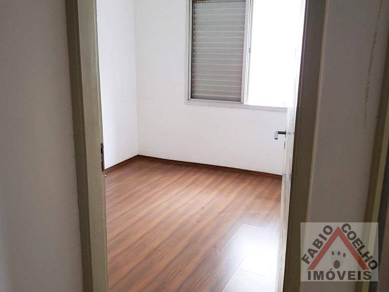 Apartamento à venda com 2 quartos, 86m² - Foto 11