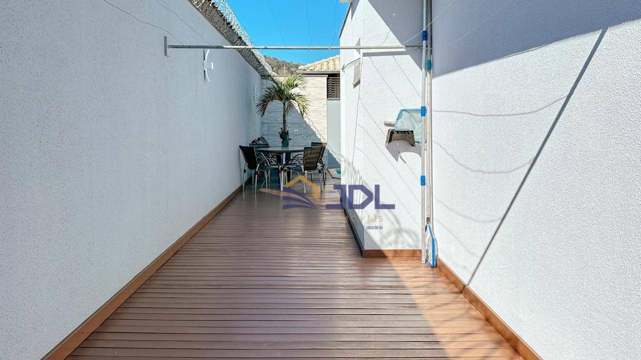 Casa de Condomínio à venda com 3 quartos, 202m² - Foto 27