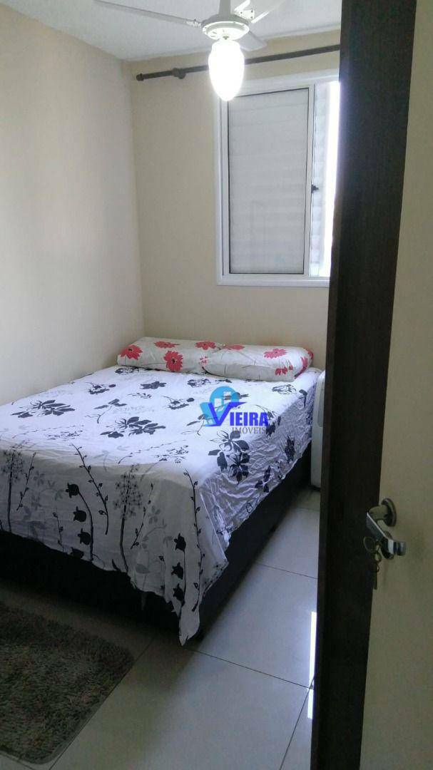 Apartamento à venda com 2 quartos, 45m² - Foto 11