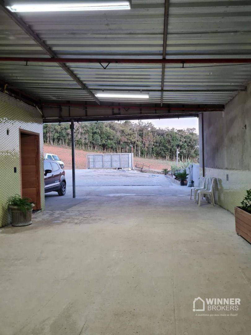 Casa à venda com 3 quartos, 350m² - Foto 3