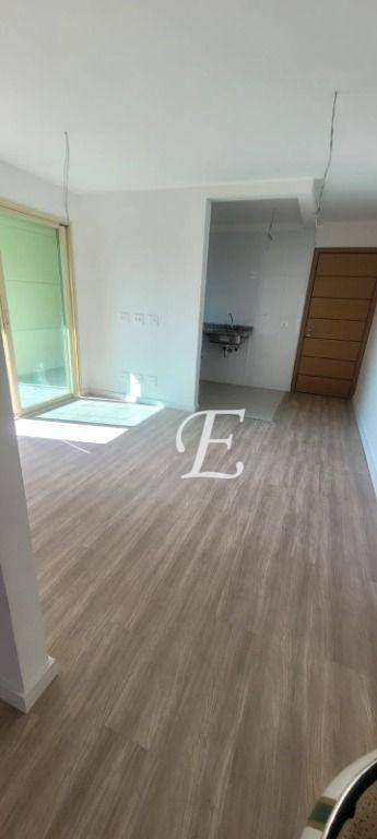 Apartamento à venda com 2 quartos, 66m² - Foto 31