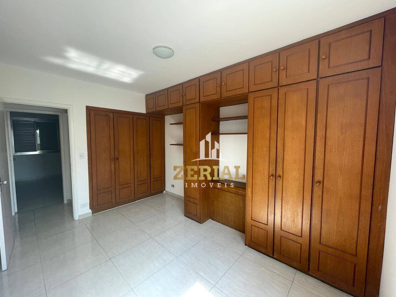 Apartamento para alugar com 3 quartos, 116m² - Foto 12