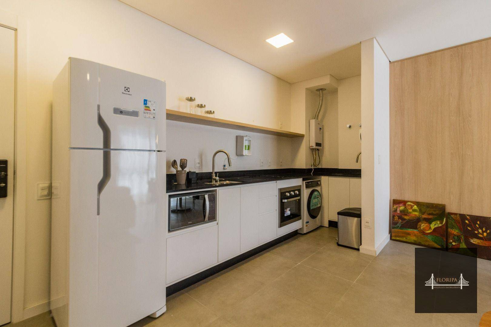 Apartamento à venda com 1 quarto, 55m² - Foto 19