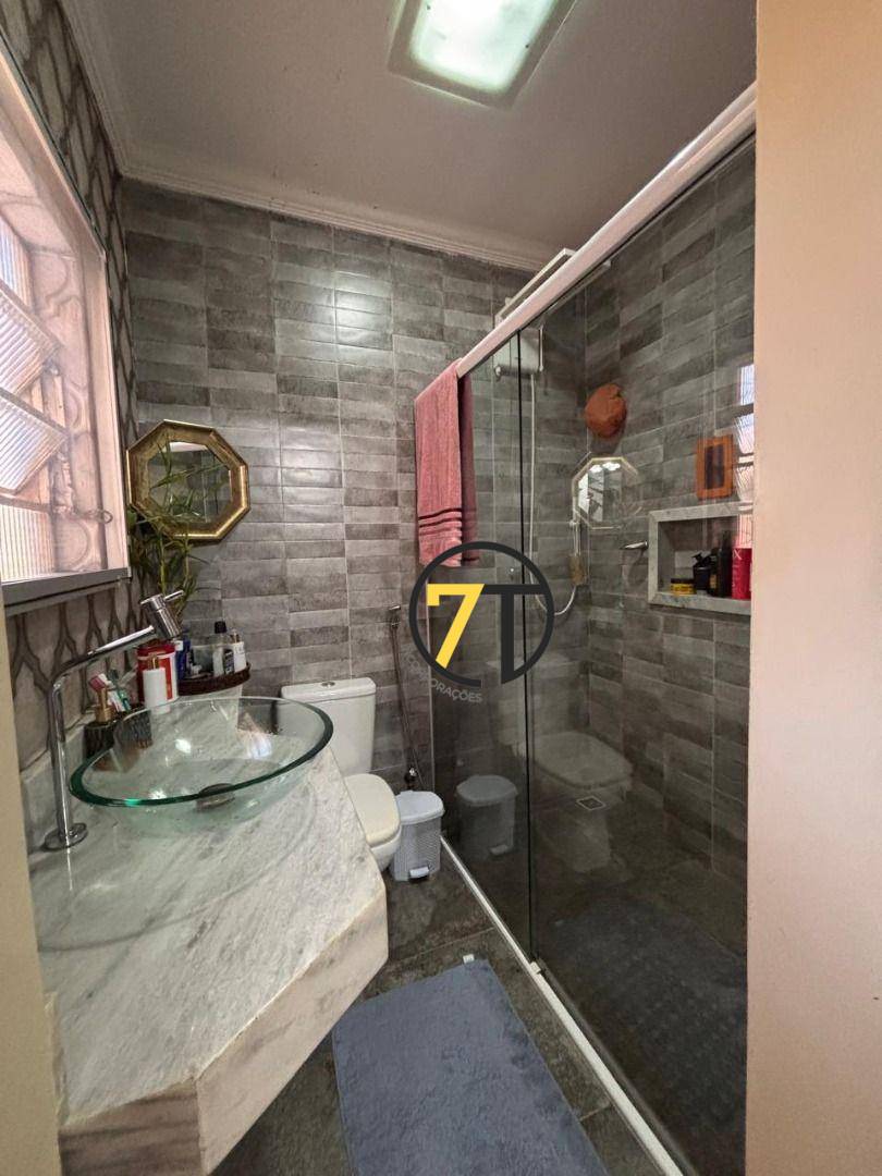 Casa, 3 quartos, 260 m² - Foto 4