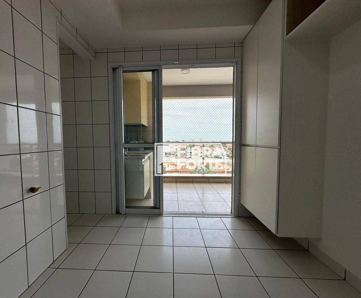 Apartamento para alugar com 3 quartos, 109m² - Foto 7