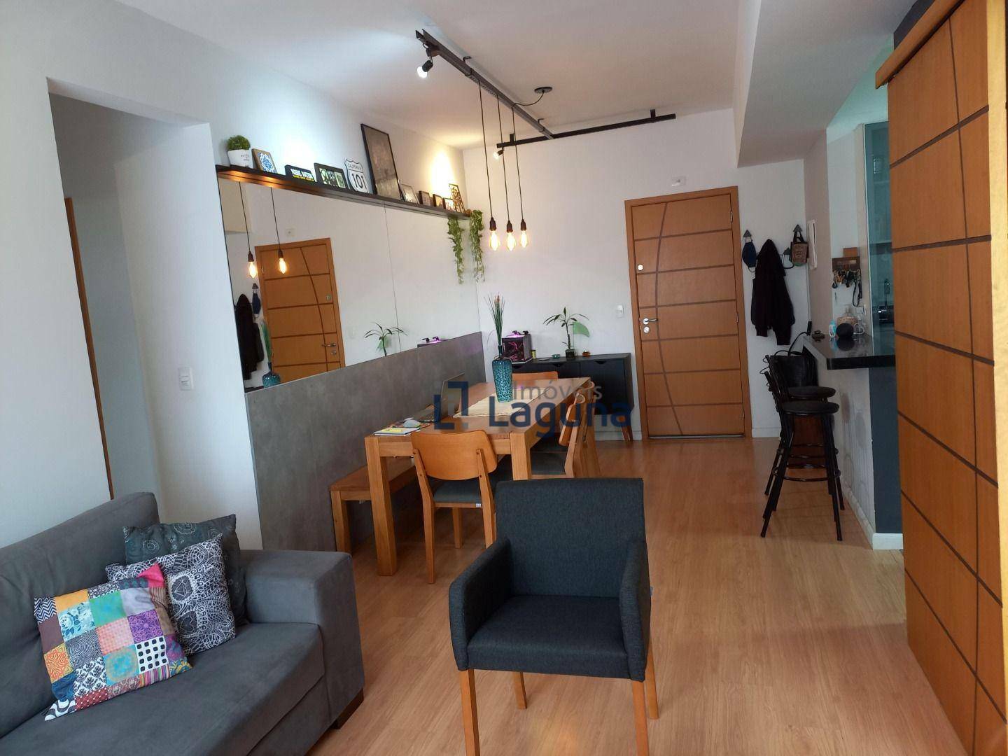 Apartamento à venda com 3 quartos, 90m² - Foto 8