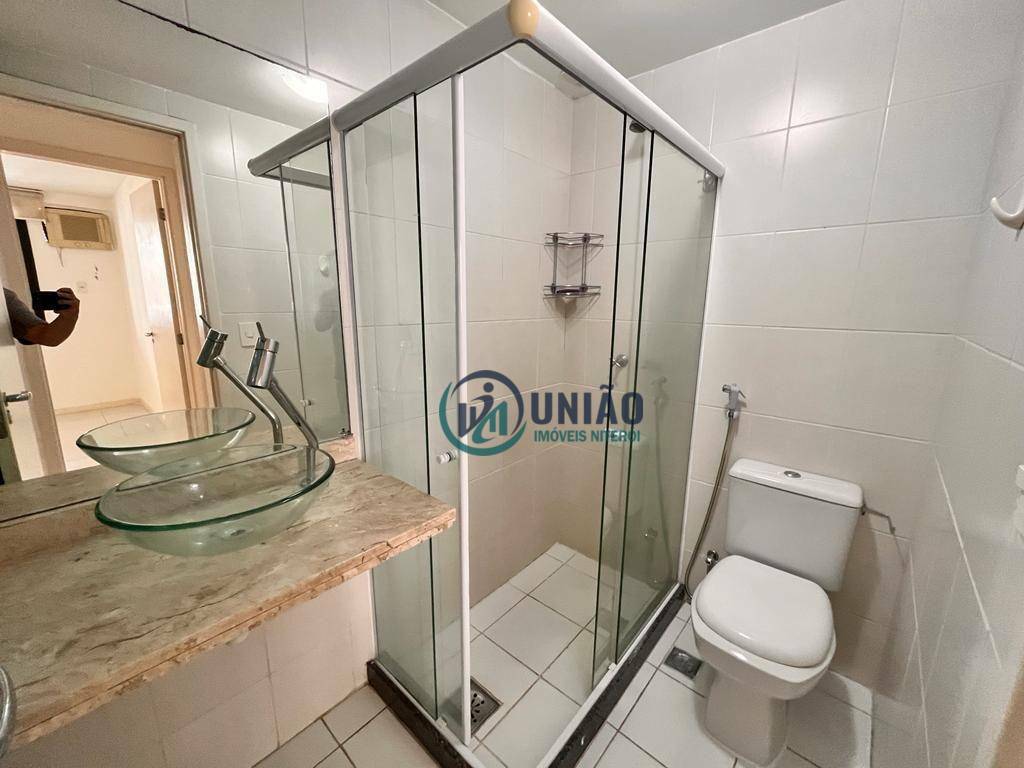 Apartamento à venda com 2 quartos, 85m² - Foto 15